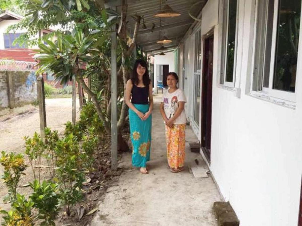 Roly Airport Residence Rangoon Buitenkant foto